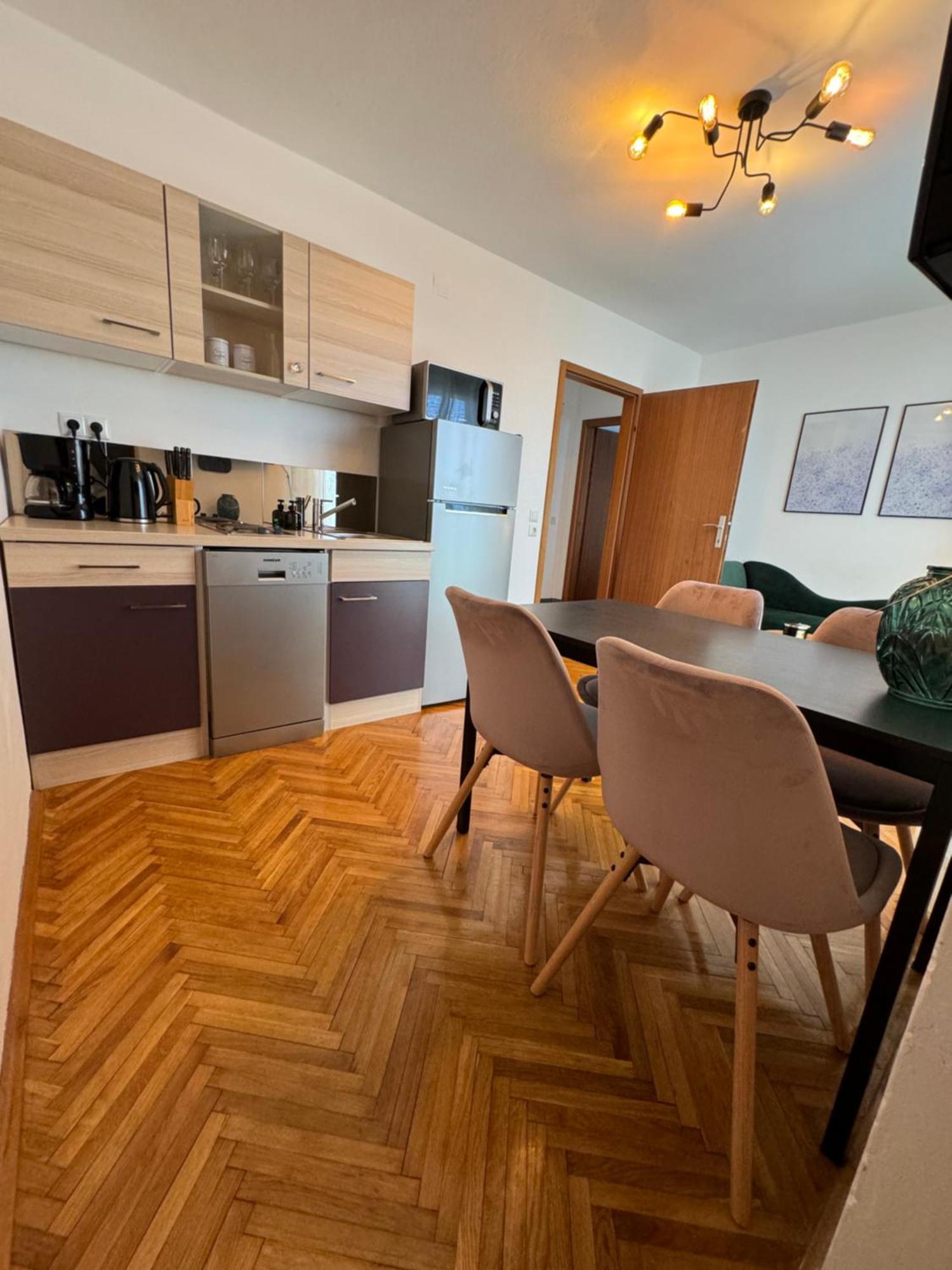 Penthouse Apartment ツリクヴェニツァ エクステリア 写真
